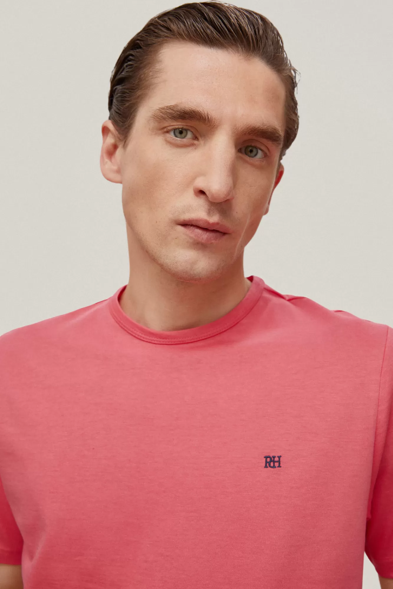 Hot Pedro del Hierro Essential T-Shirt Coral