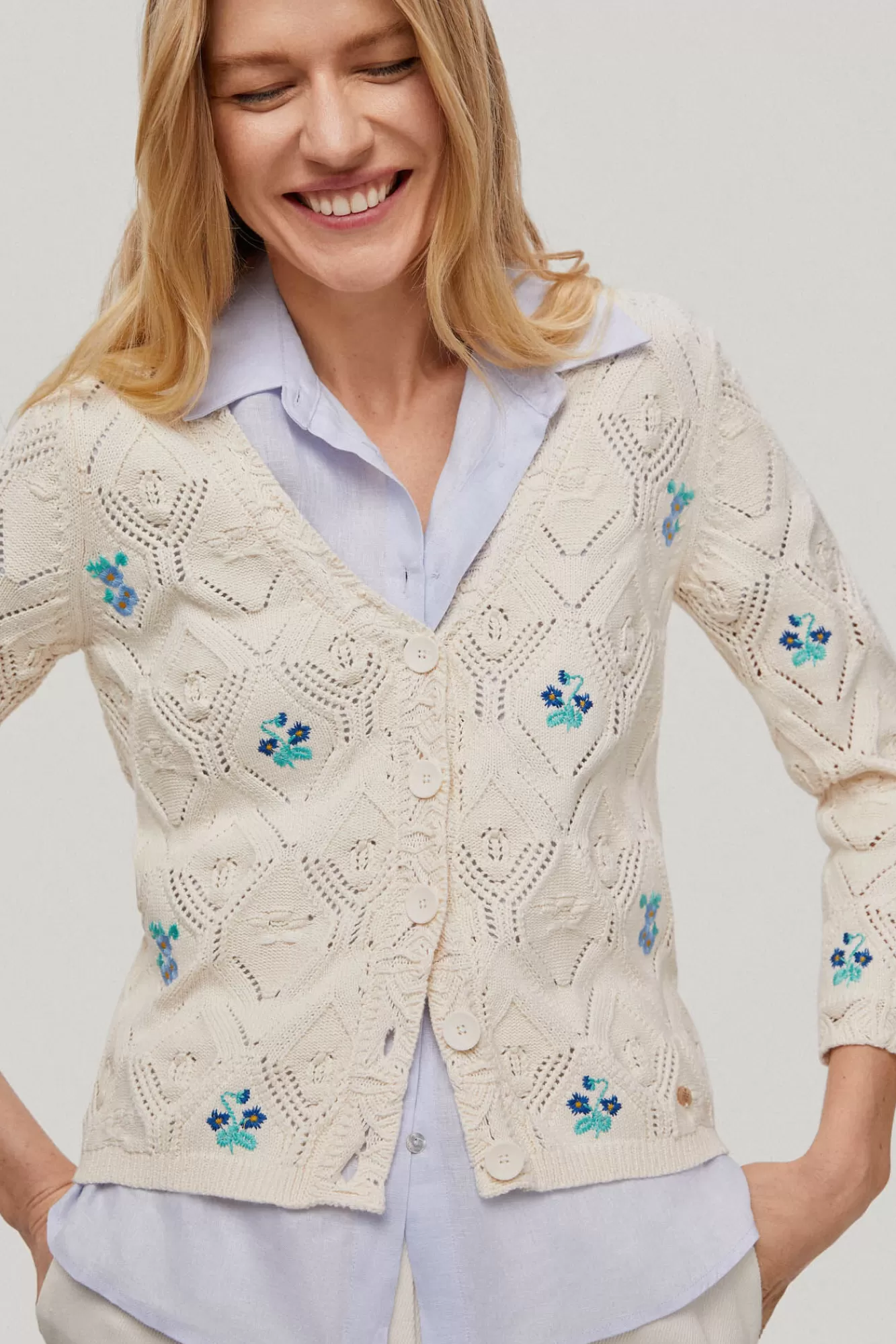 Store Pedro del Hierro Floral Embroidered Cardigan Beige