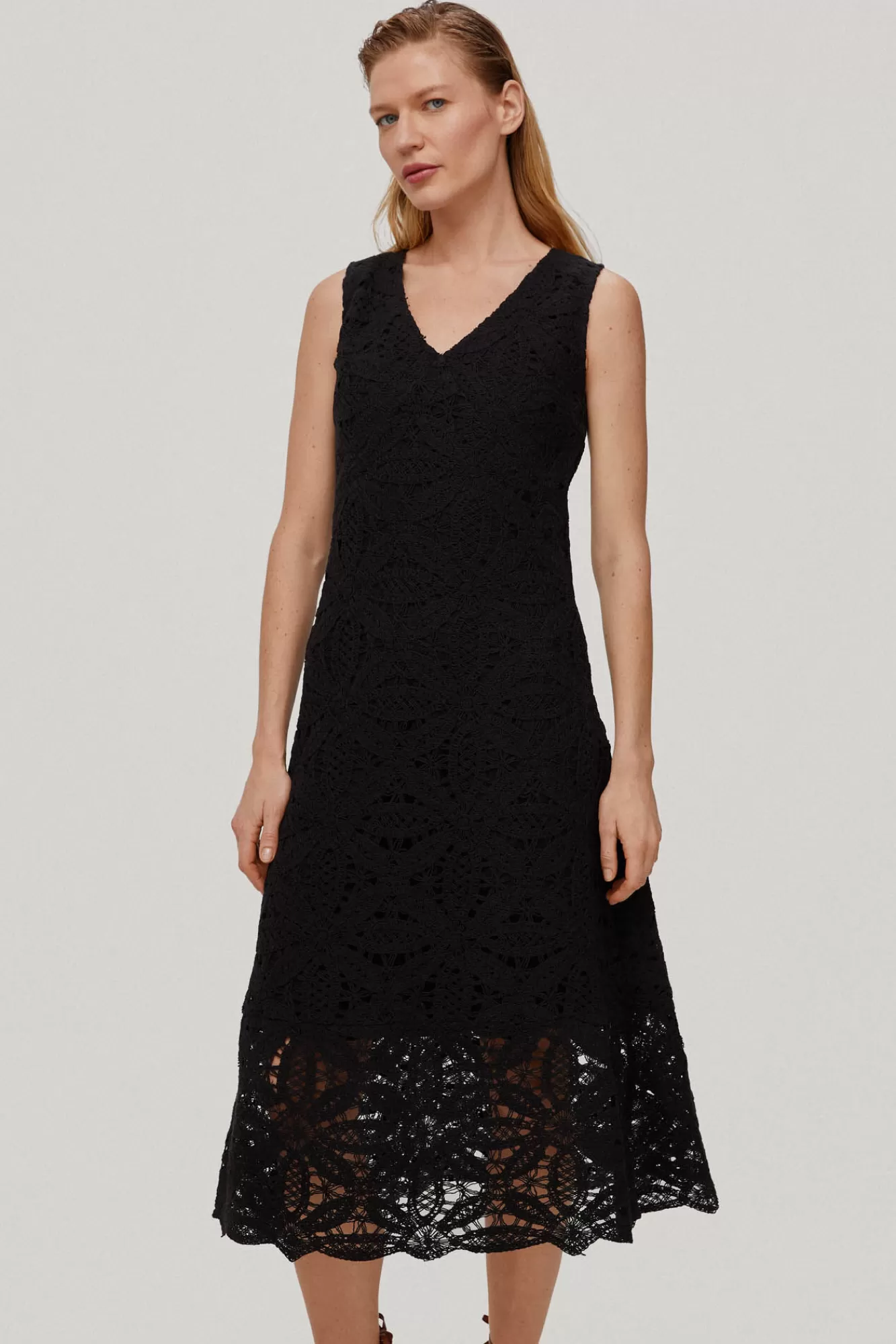 Store Pedro del Hierro Midi Dress With Crochet Straps, V-Neck And A-Line Skirt Black