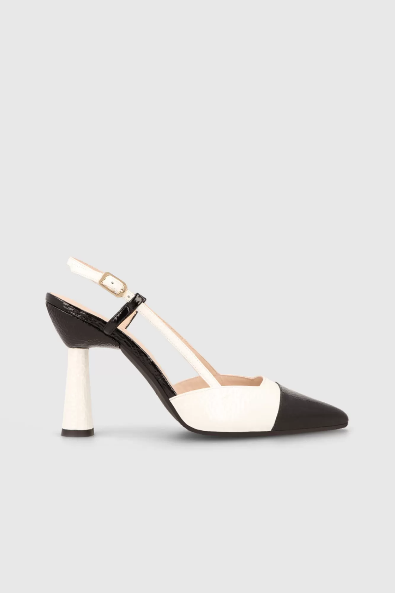 Discount Lodi Slingback Pumps In Patent Leather Black