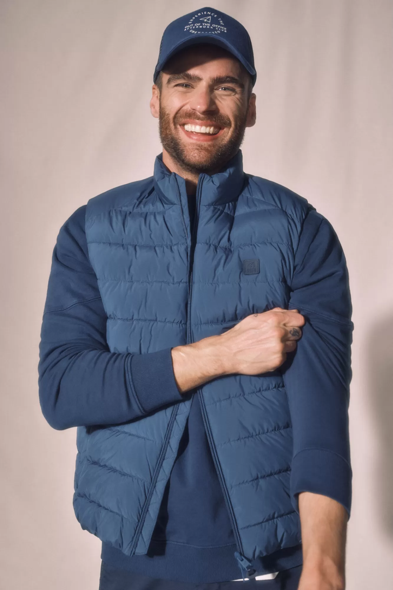 Hot Ooto Ultra-Light Quilted Gilet Blue